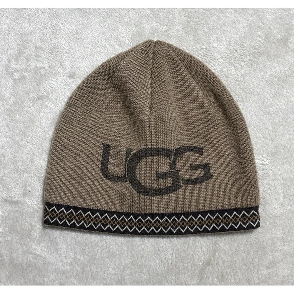 UGG Kids Boys Girls Hat Cap Ribbed Knit Logo Beanie Brown One Size